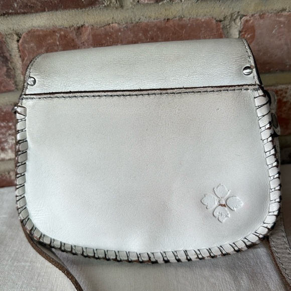 Beautiful Patricia Nash Crossbody - Picture 6 of 14